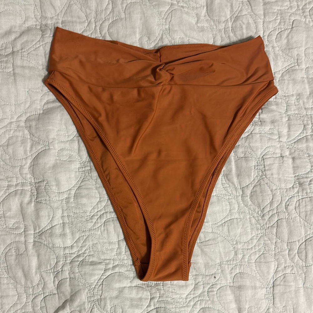 High-Waisted High Cut Cheeky Bikini Bottoms